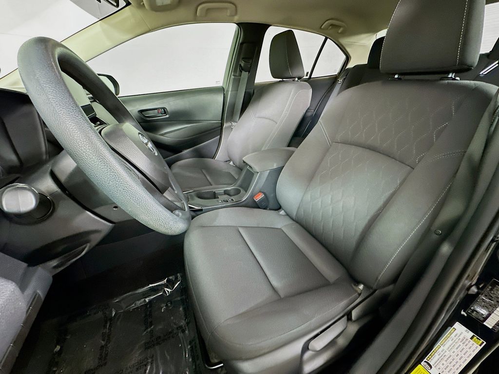 Thumbnail: 2024 Toyota Corolla - 9