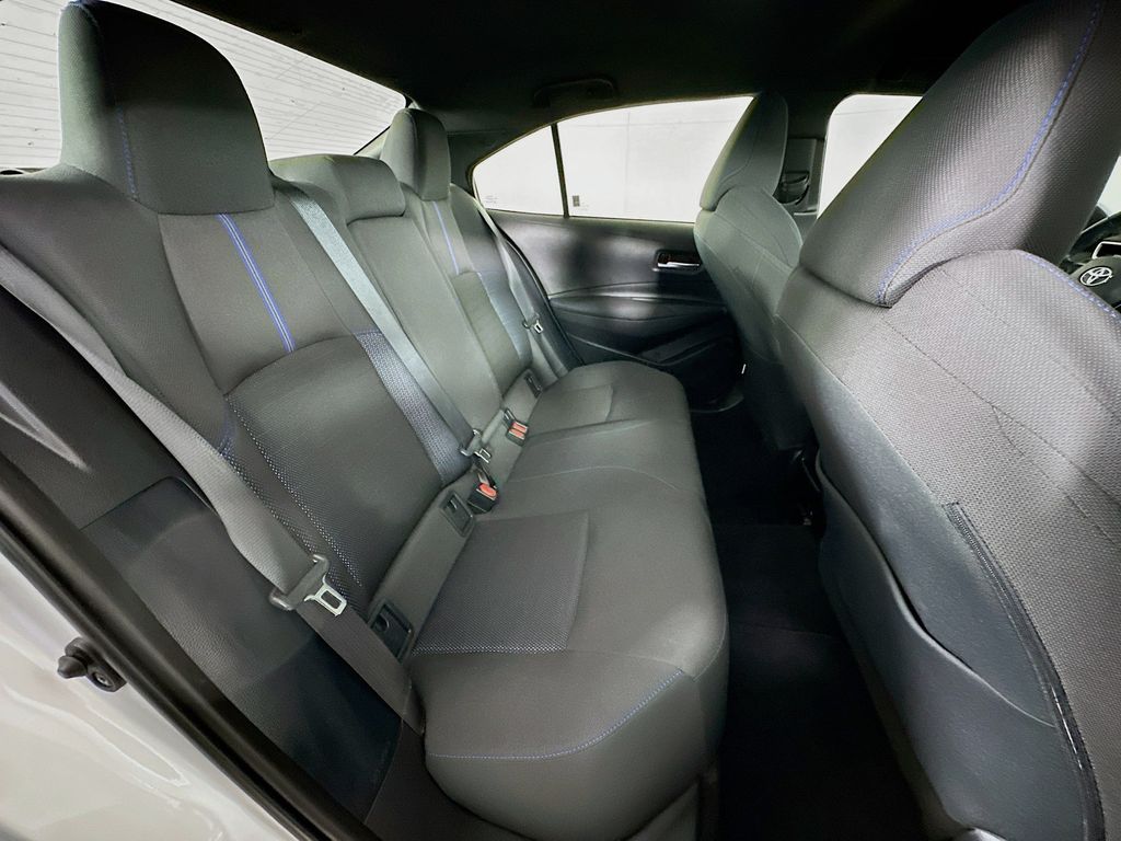 Thumbnail: 2021 Toyota Corolla - 29