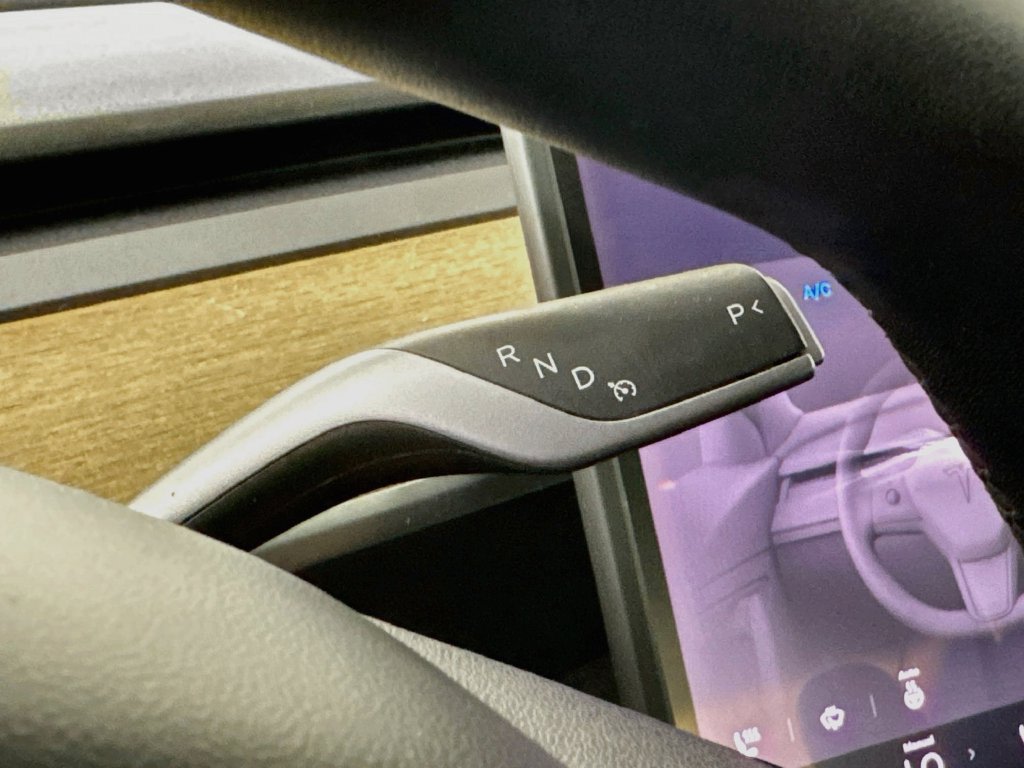 Thumbnail: 2022 Tesla Model 3 - 17