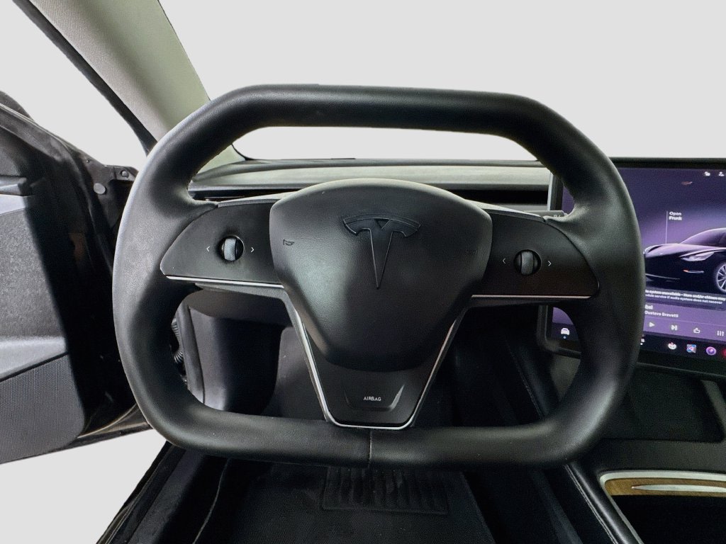 Thumbnail: 2022 Tesla Model 3 - 13