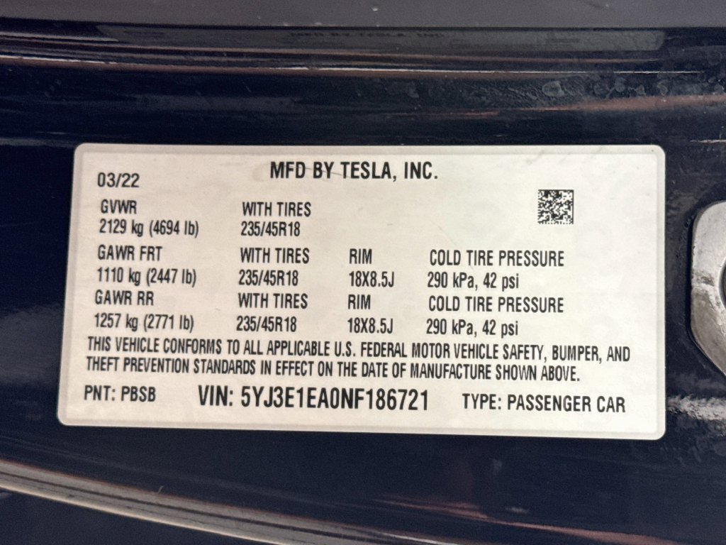 Thumbnail: 2022 Tesla Model 3 - 18