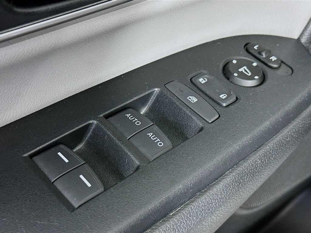 Thumbnail: 2020 Honda CR-V - 29