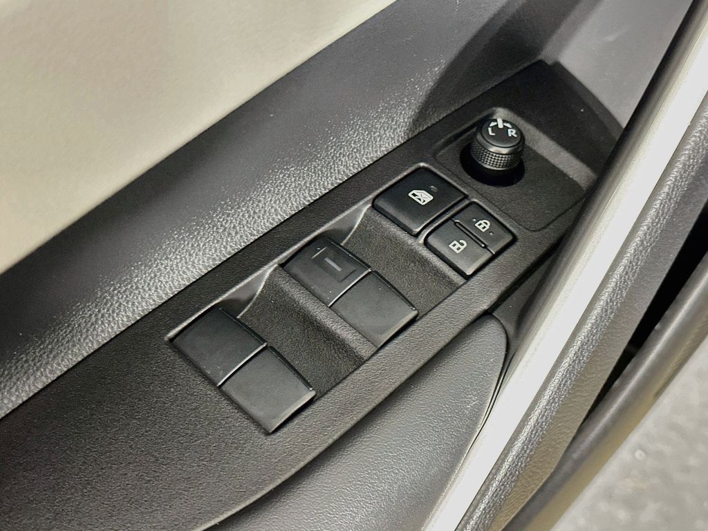Thumbnail: 2026 Toyota Corolla Cross - 30