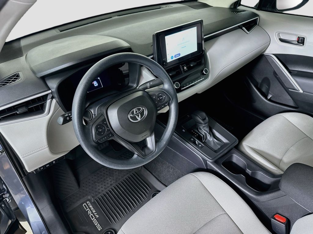 Thumbnail: 2026 Toyota Corolla Cross - 2