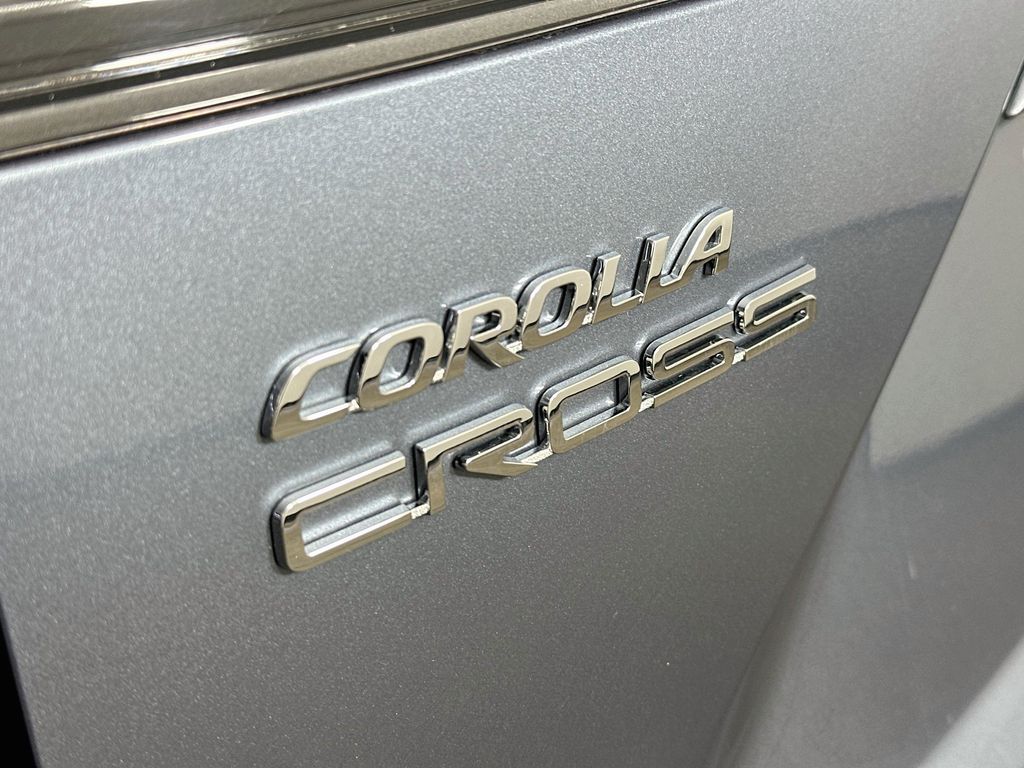 Thumbnail: 2026 Toyota Corolla Cross - 7