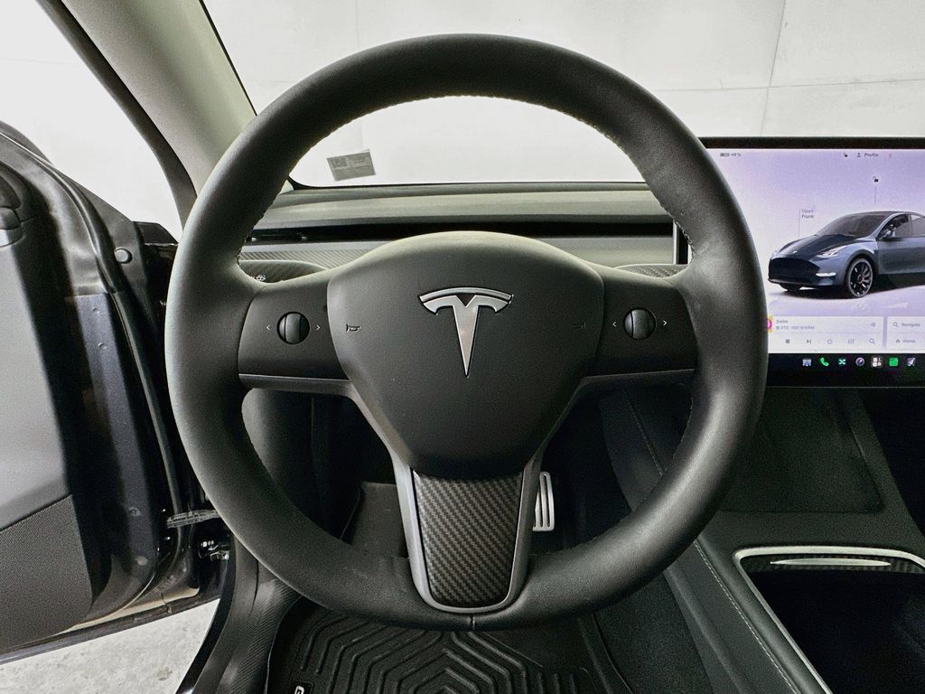 Thumbnail: 2025 Tesla Model Y - 12