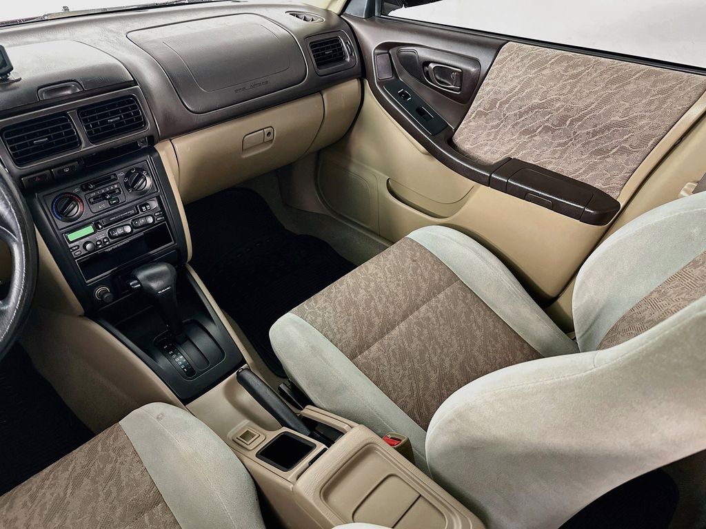 Thumbnail: 1999 Subaru Forester - 14