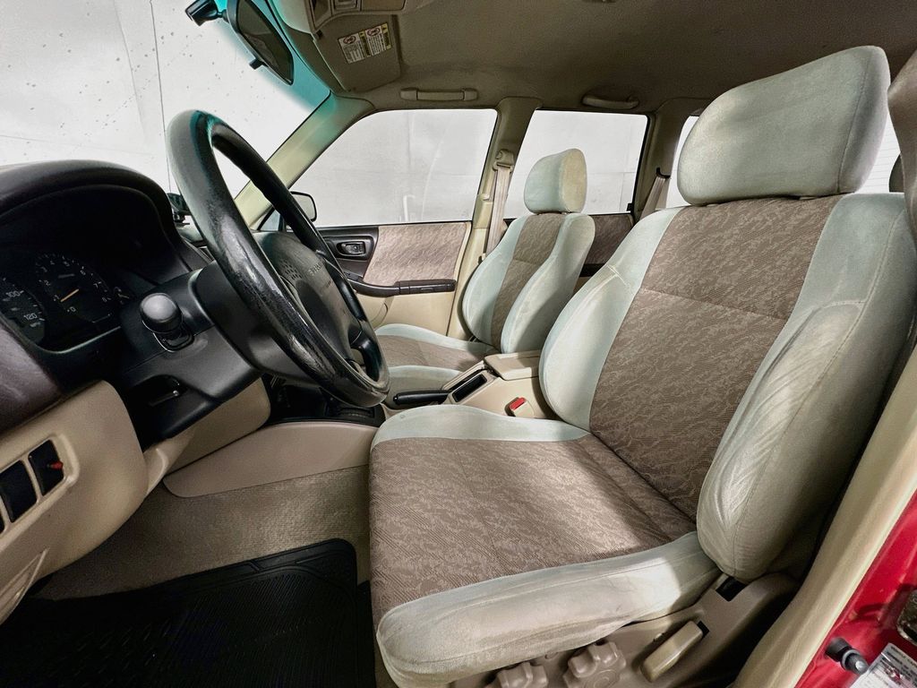 Thumbnail: 1999 Subaru Forester - 11