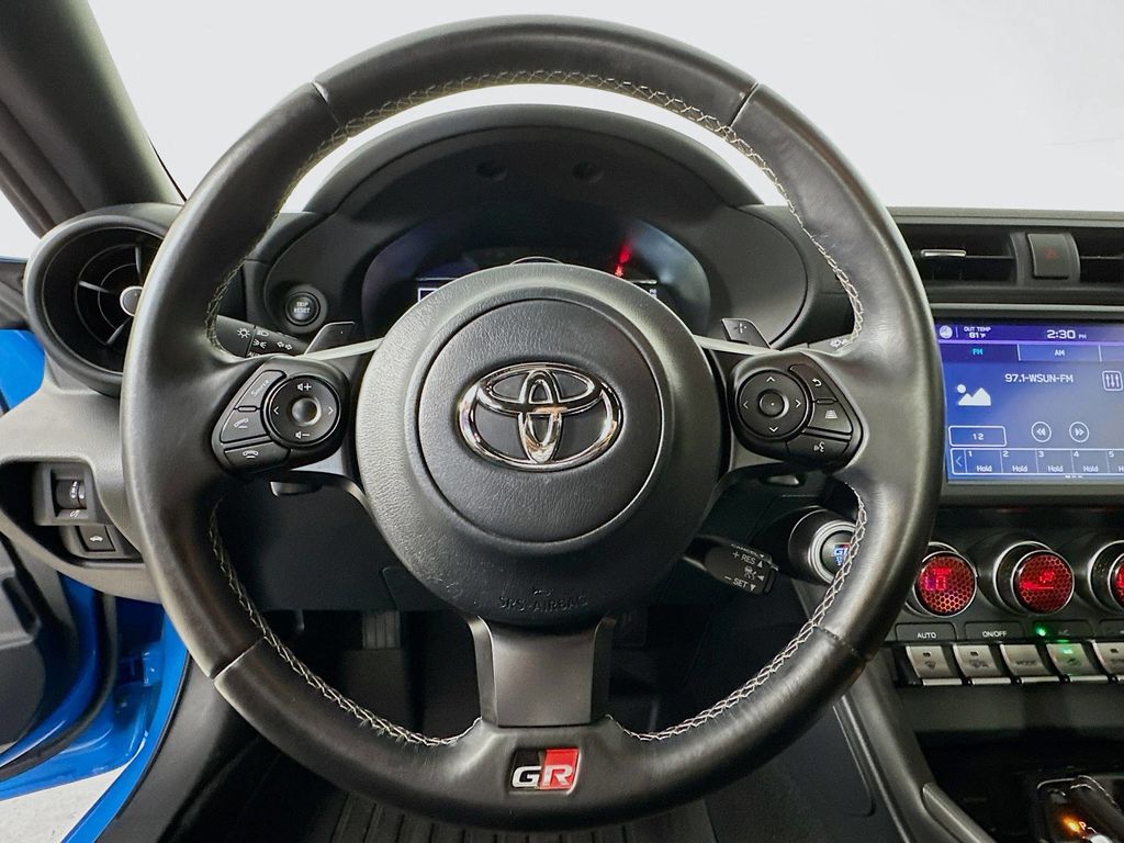 Thumbnail: 2022 Toyota GR86 - 12