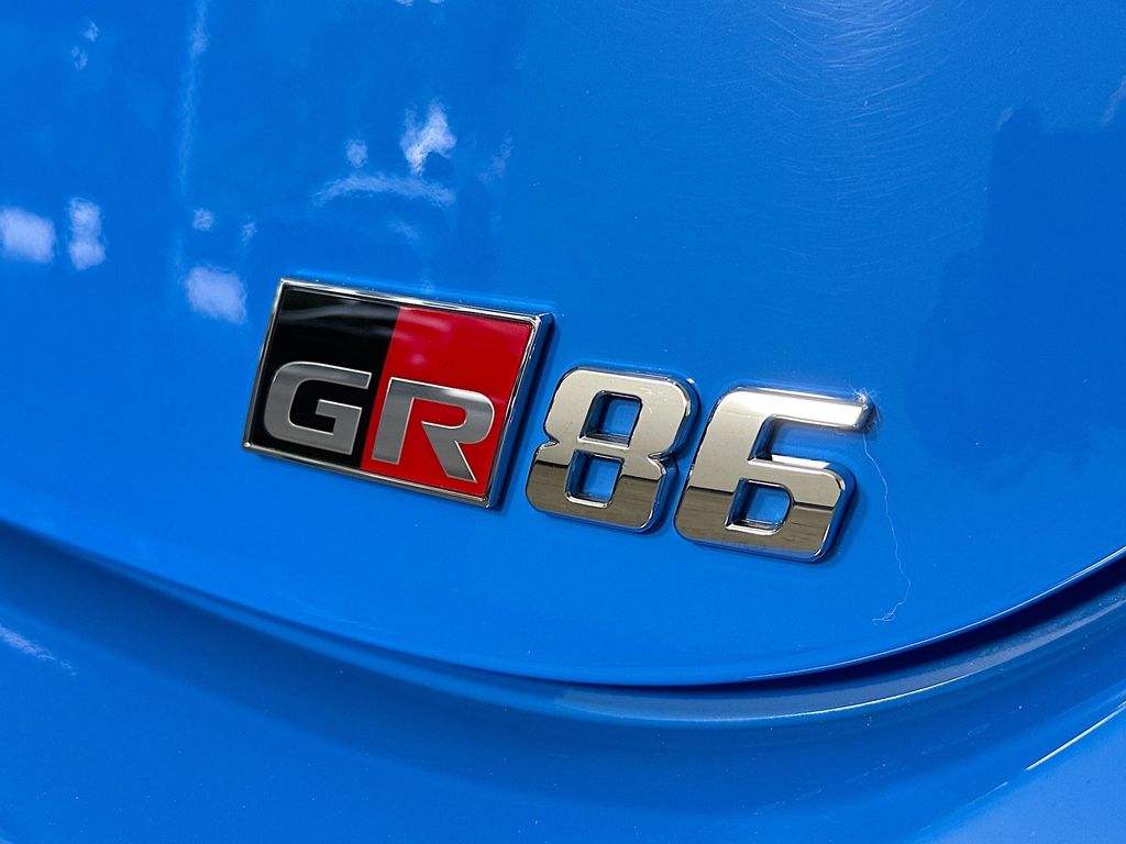 Thumbnail: 2022 Toyota GR86 - 6