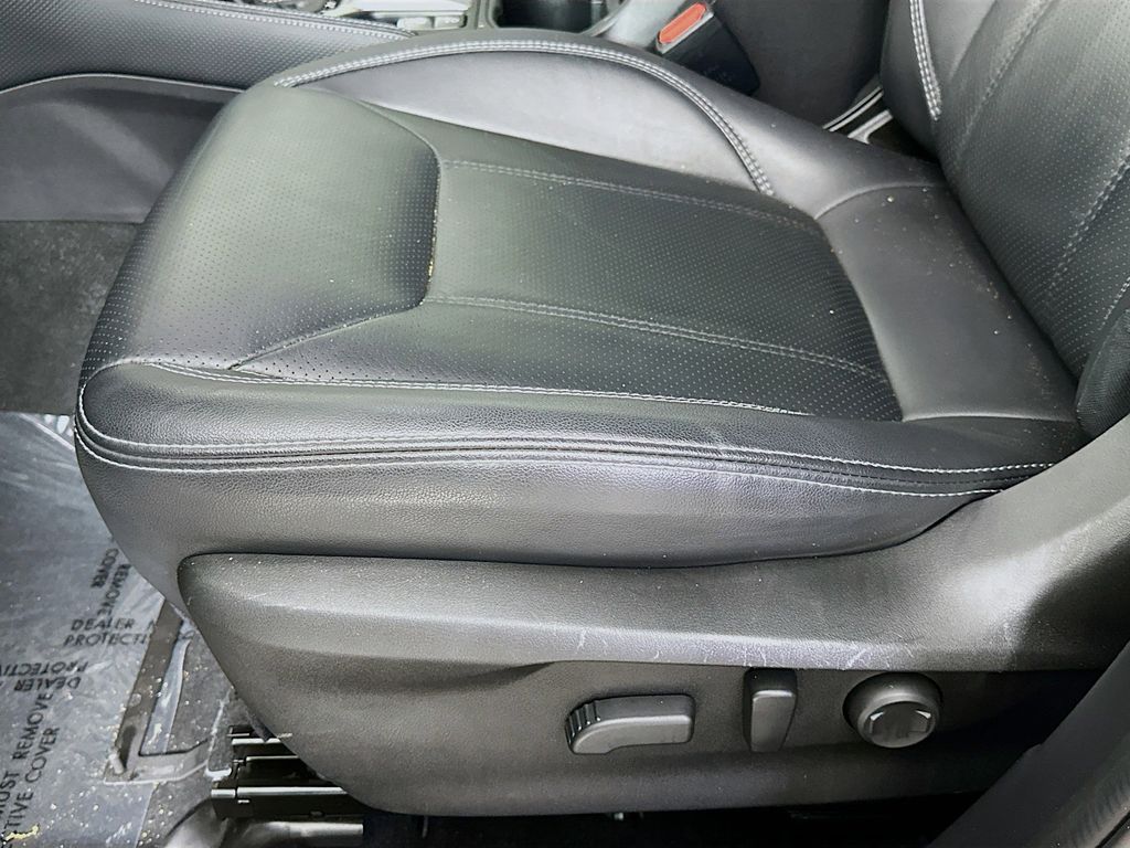 Thumbnail: 2023 Subaru Forester - 32
