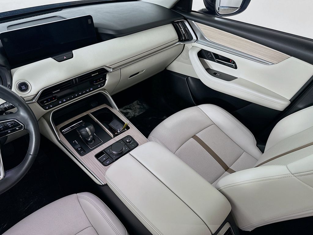 Thumbnail: 2024 Mazda CX-90 - 14