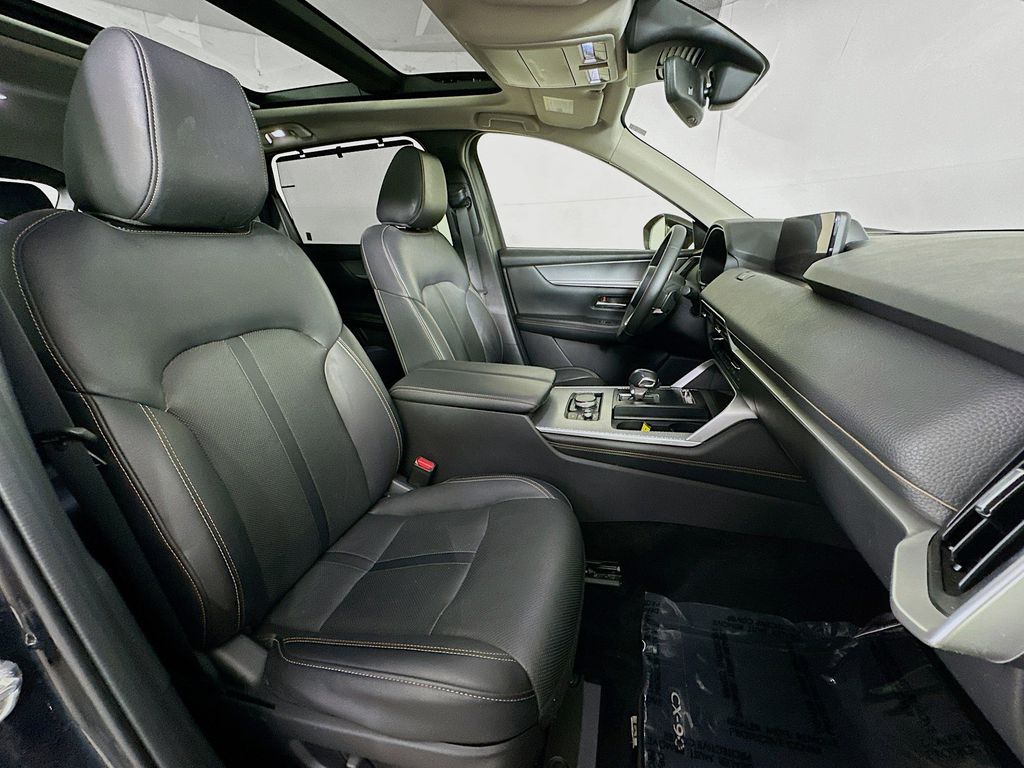 Thumbnail: 2024 Mazda CX-90 - 12