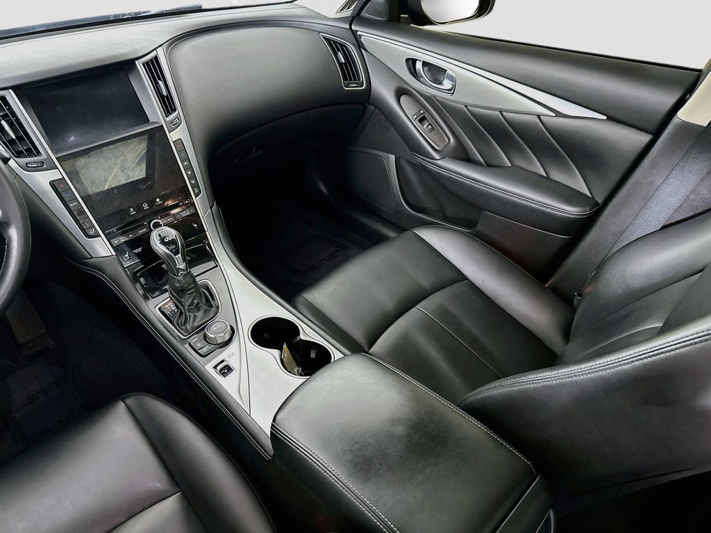 Thumbnail: 2021 INFINITI Q50 - 14