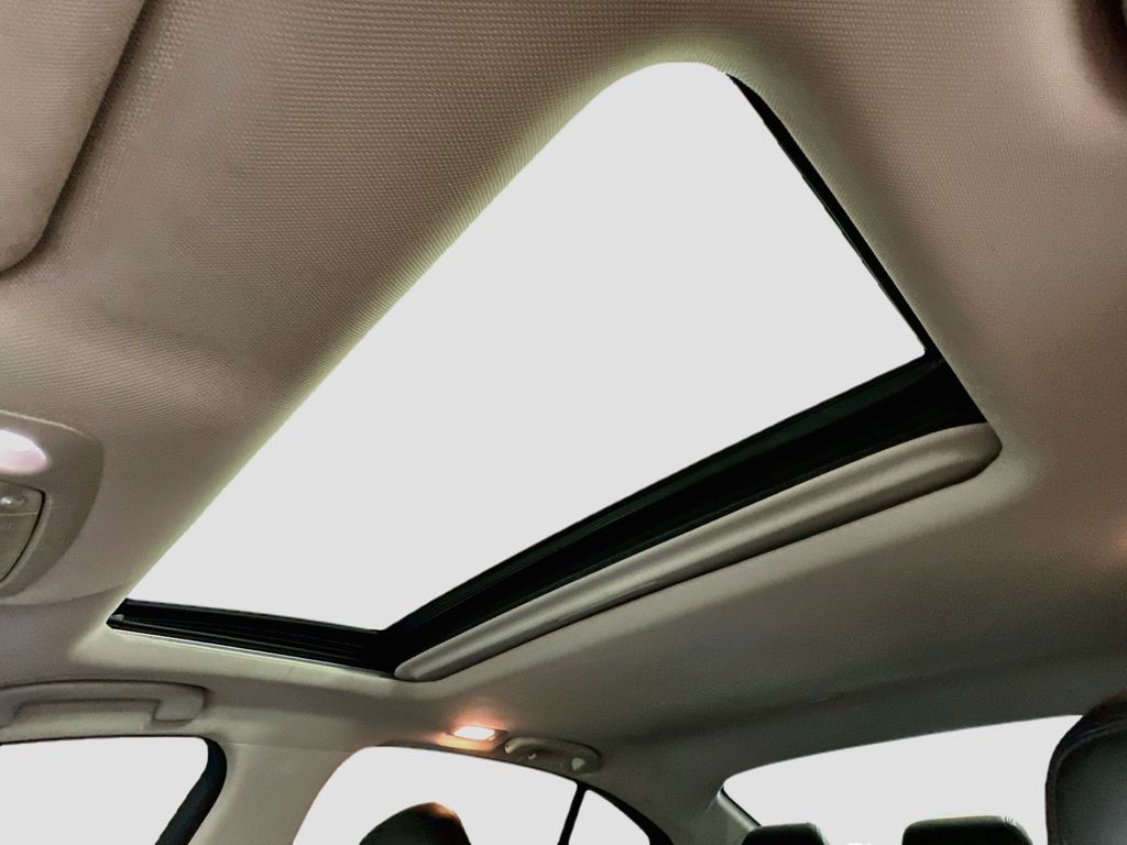 Thumbnail: 2021 INFINITI Q50 - 28