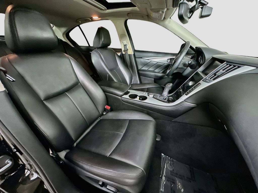 Thumbnail: 2021 INFINITI Q50 - 12