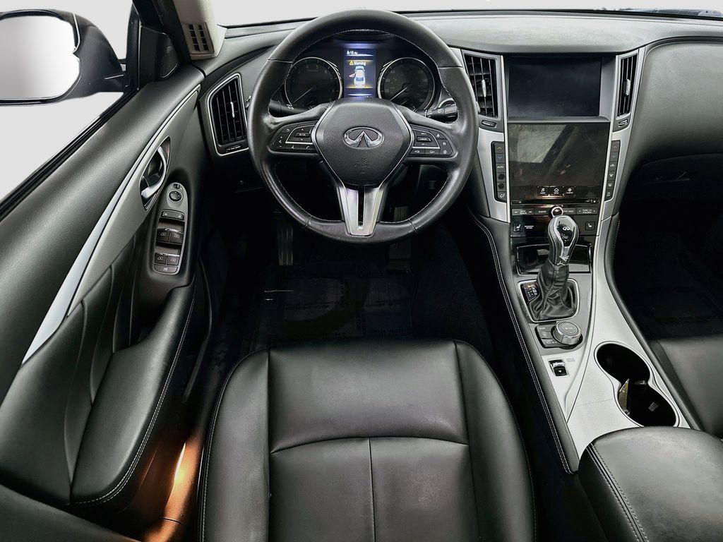 Thumbnail: 2021 INFINITI Q50 - 10