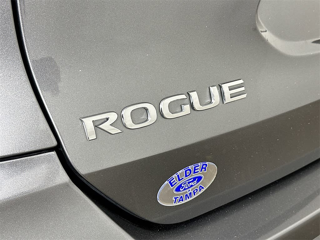 2018 Nissan Rogue SL 6