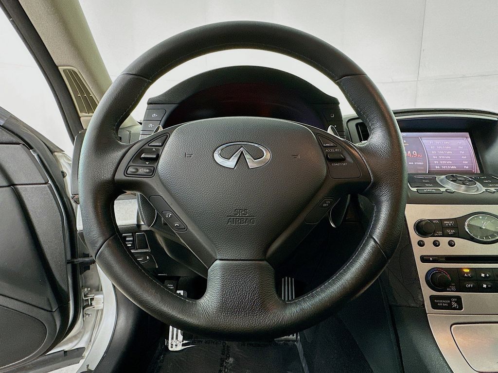 Thumbnail: 2009 INFINITI G37 - 15