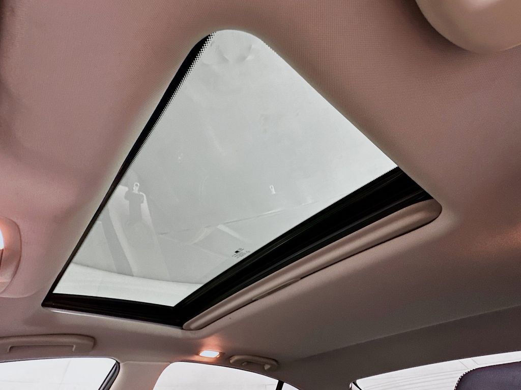 Thumbnail: 2009 INFINITI G37 - 31