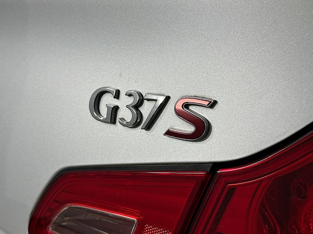 Thumbnail: 2009 INFINITI G37 - 7