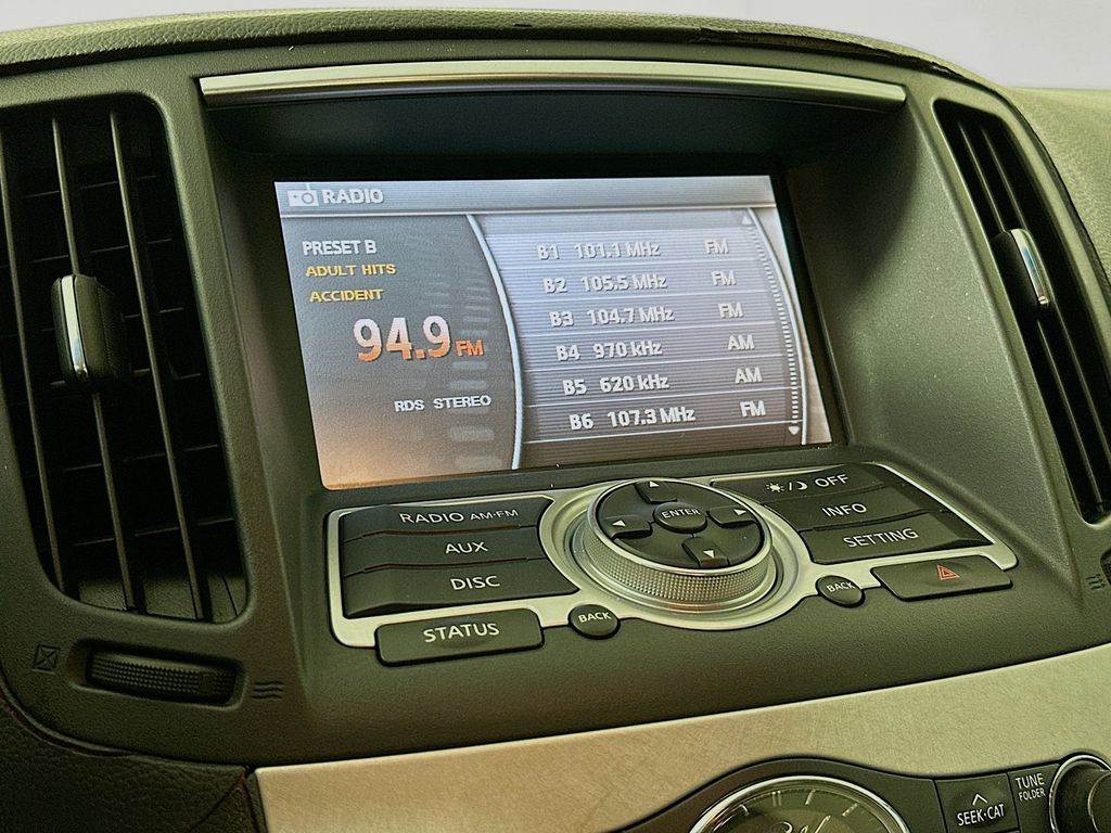 Thumbnail: 2009 INFINITI G37 - 16