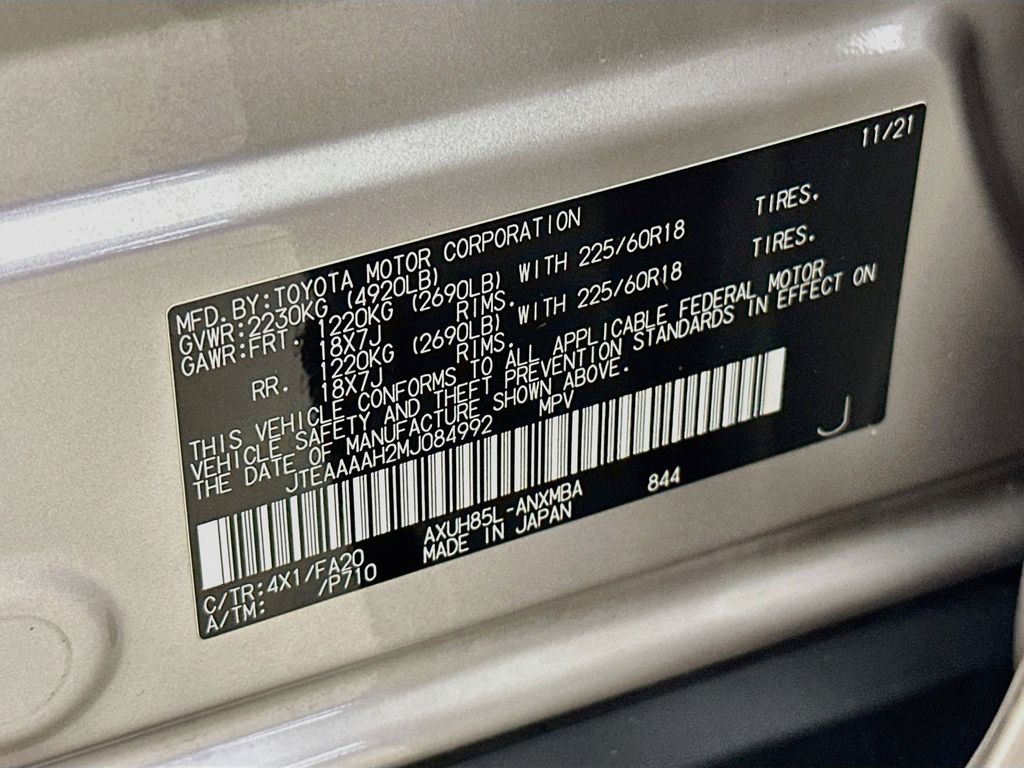 Thumbnail: 2021 Toyota Venza - 21