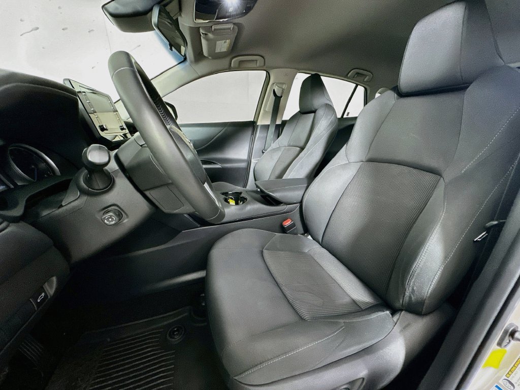 Thumbnail: 2021 Toyota Venza - 11