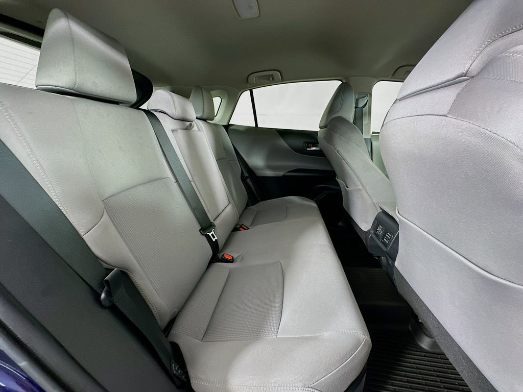 2023 Toyota Venza LE 30