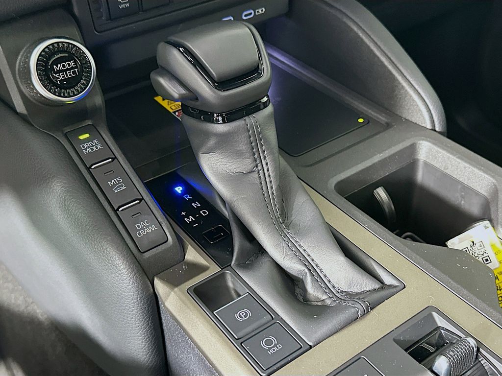 Thumbnail: 2024 Toyota Land Cruiser - 17