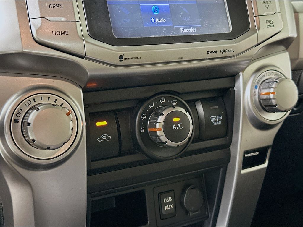Thumbnail: 2019 Toyota 4Runner - 22