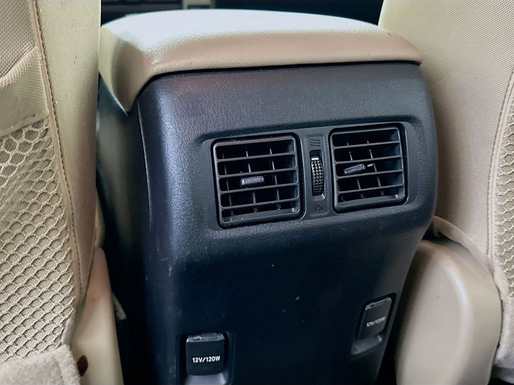 Thumbnail: 2019 Toyota 4Runner - 21