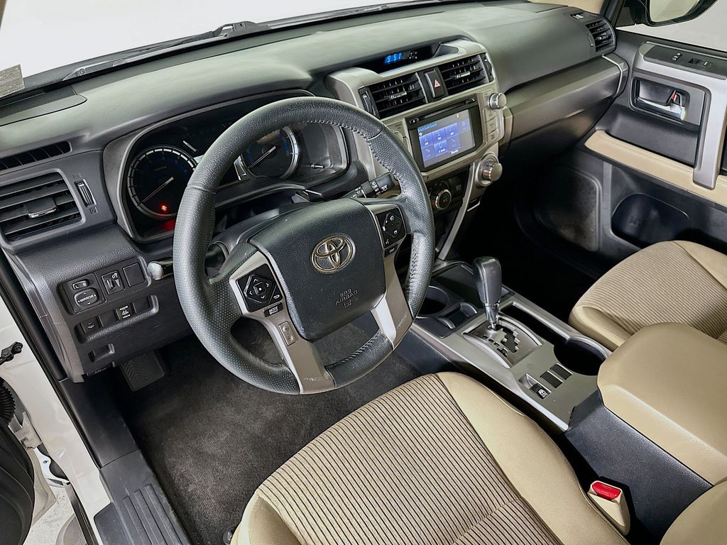 Thumbnail: 2019 Toyota 4Runner - 2
