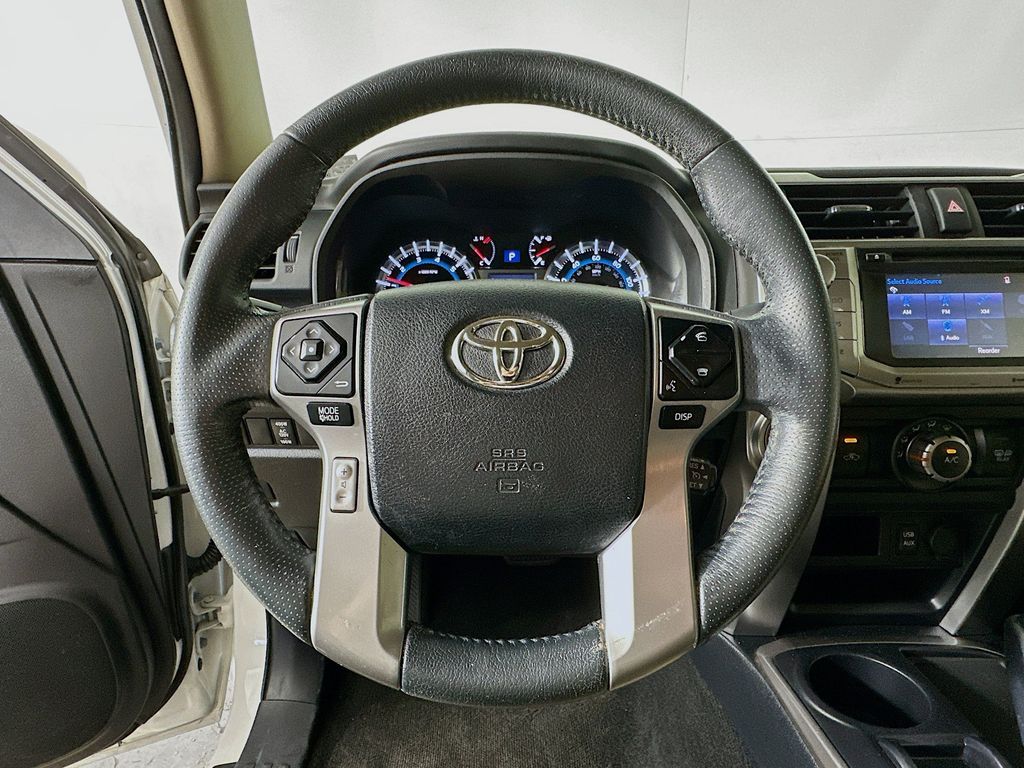 Thumbnail: 2019 Toyota 4Runner - 14