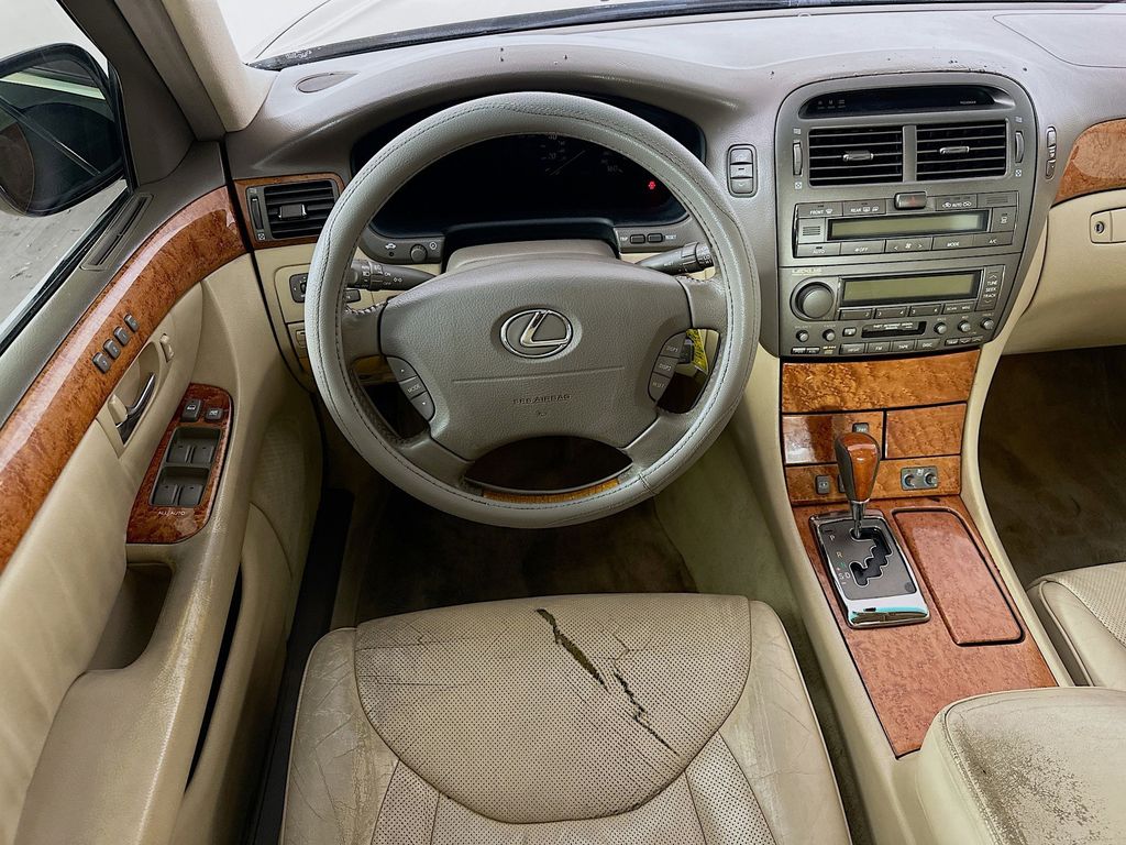 Thumbnail: 2004 Lexus LS - 9