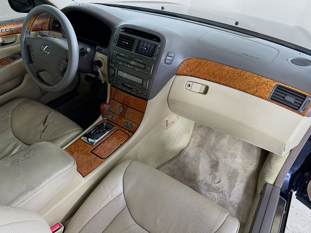 Thumbnail: 2004 Lexus LS - 31