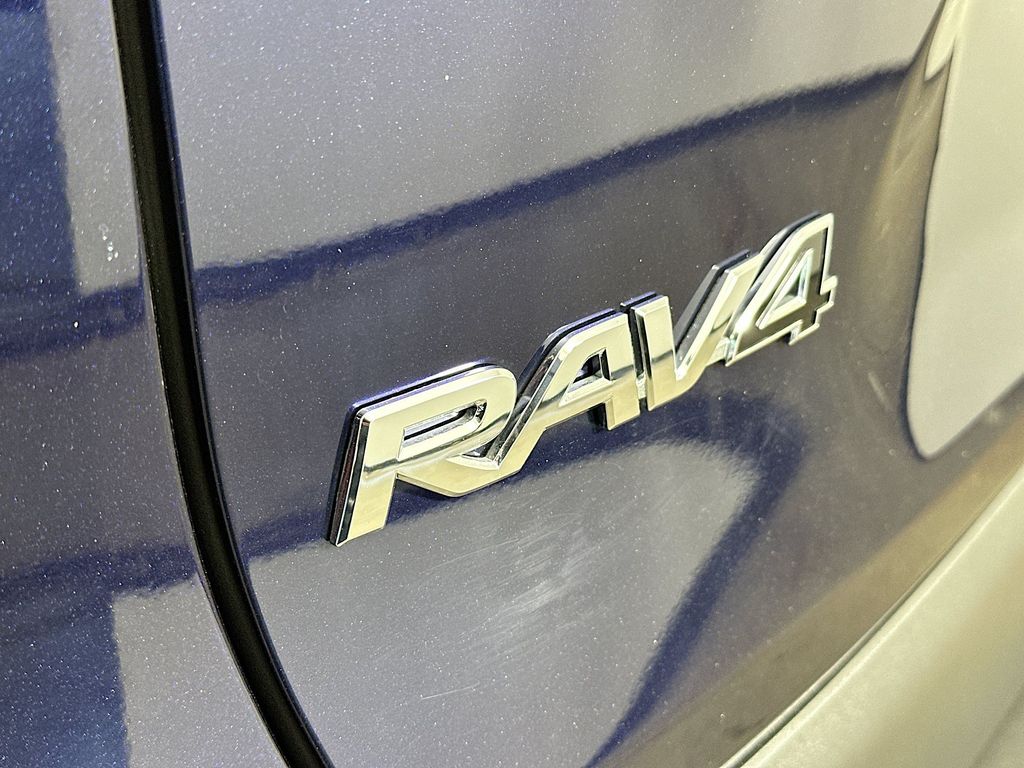 Thumbnail: 2025 Toyota RAV4 - 7