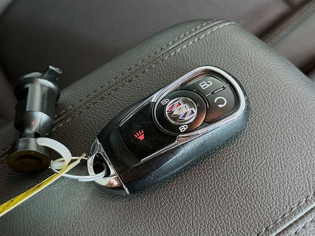 Thumbnail: 2023 Buick Encore GX - 20