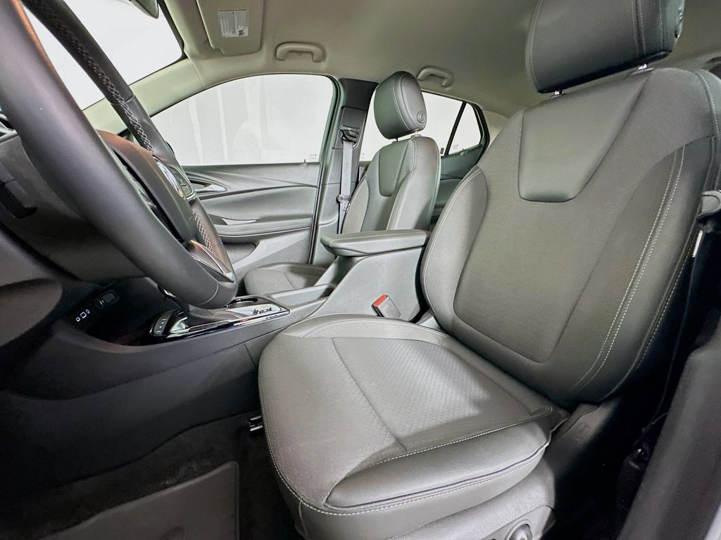 Thumbnail: 2023 Buick Encore GX - 10