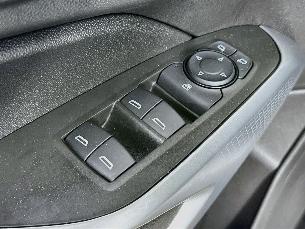 Thumbnail: 2024 Chevrolet Trax - 27
