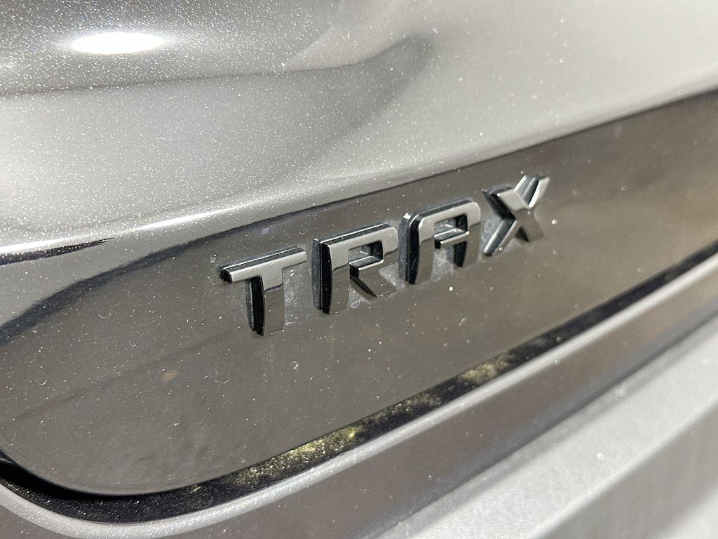 Thumbnail: 2024 Chevrolet Trax - 7