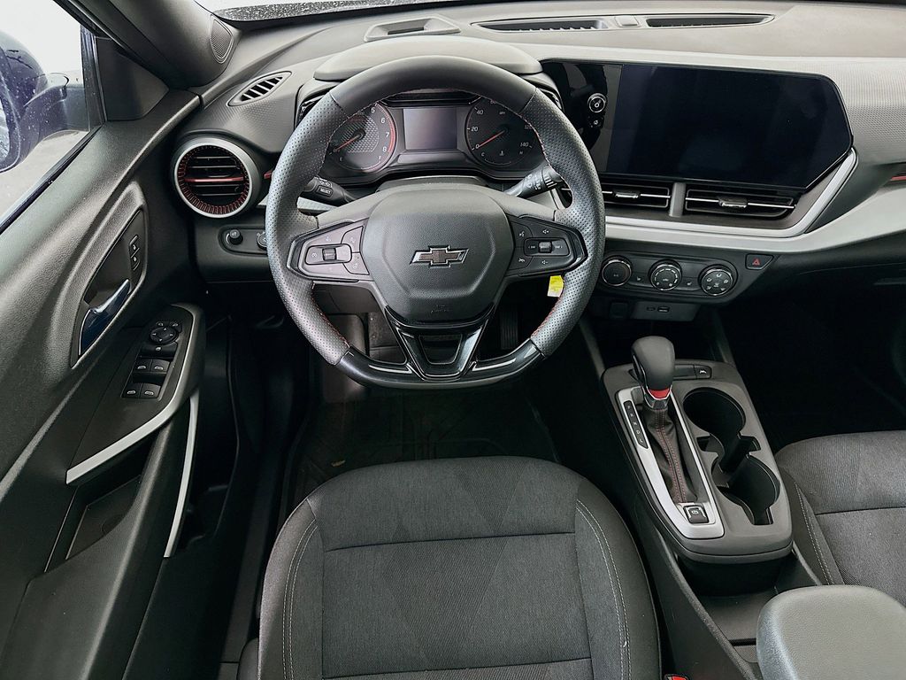 Thumbnail: 2024 Chevrolet Trax - 10