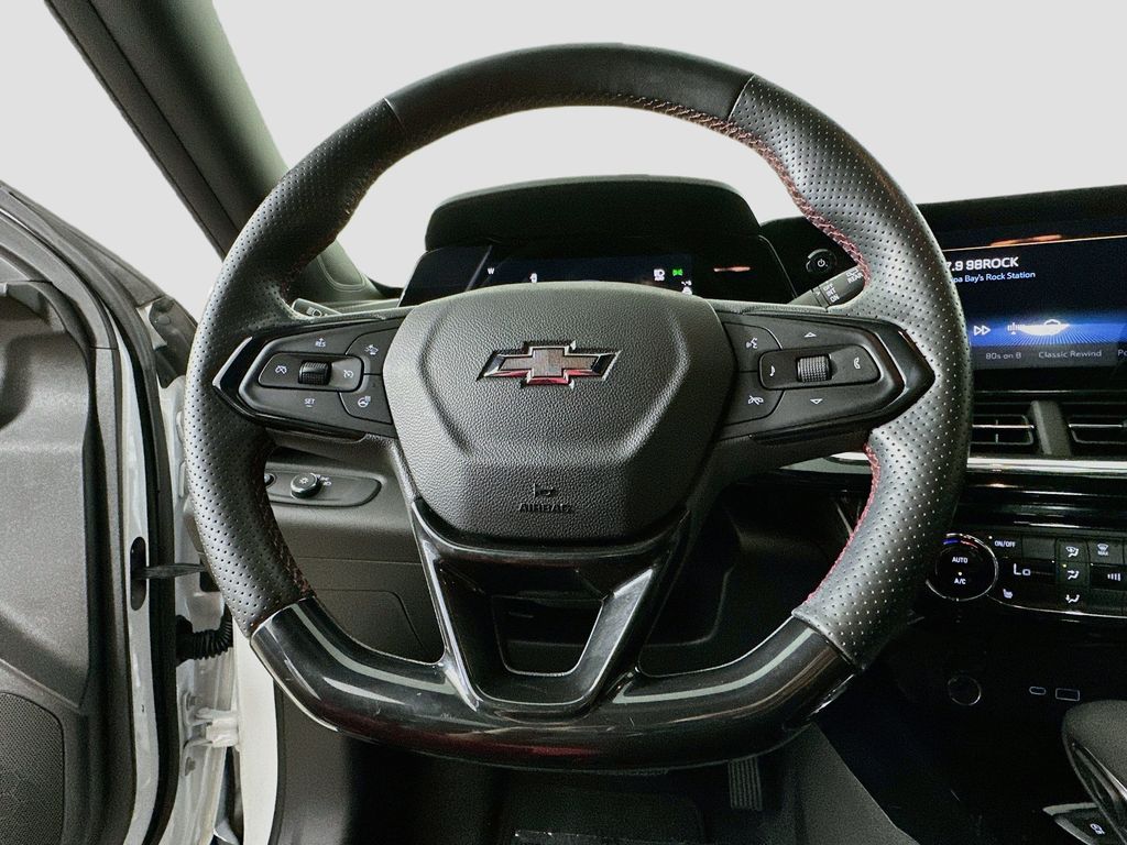 Thumbnail: 2024 Chevrolet Trax - 15