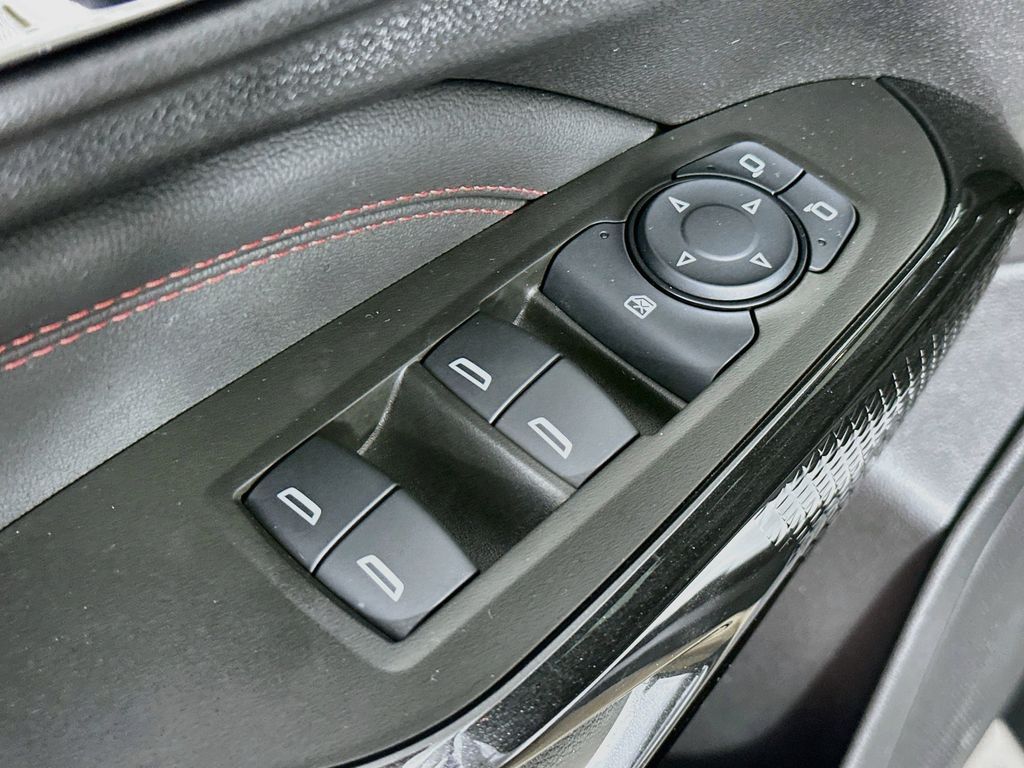 Thumbnail: 2024 Chevrolet Trax - 27