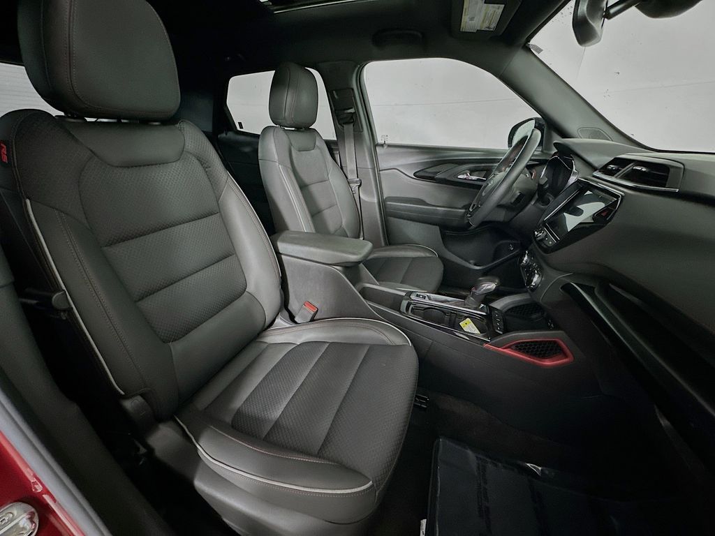 Thumbnail: 2023 Chevrolet TrailBlazer - 11