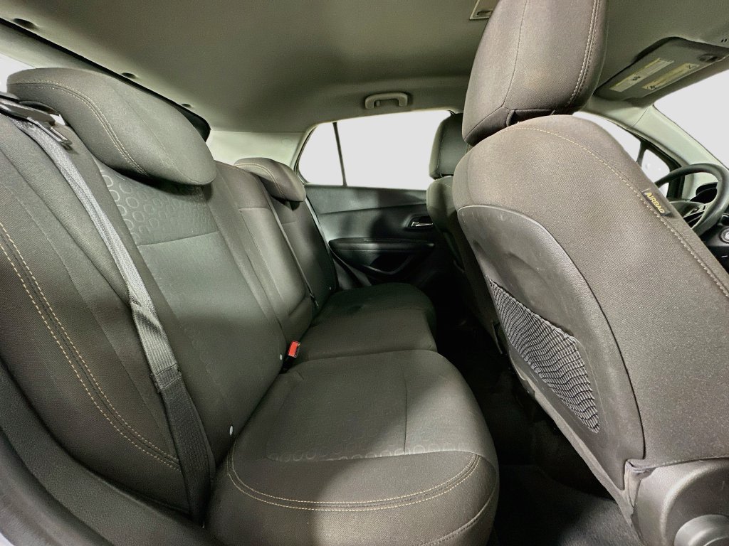 Thumbnail: 2020 Chevrolet Trax - 13