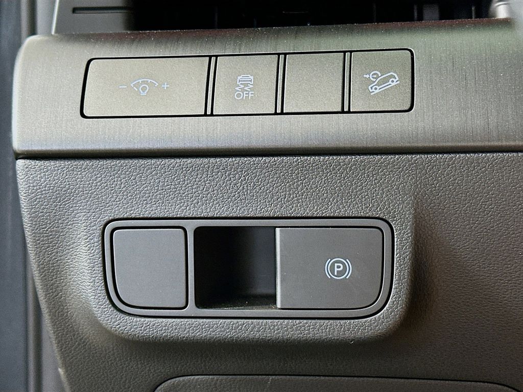 Thumbnail: 2024 Hyundai Kona - 27