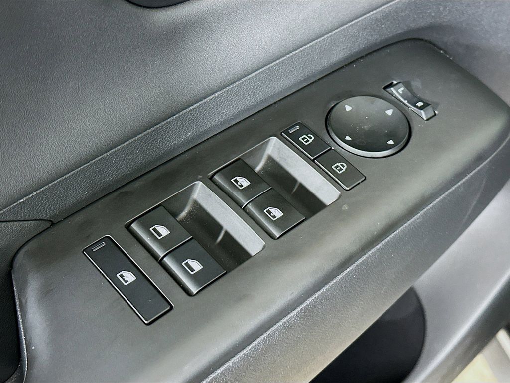 Thumbnail: 2024 Hyundai Kona - 30