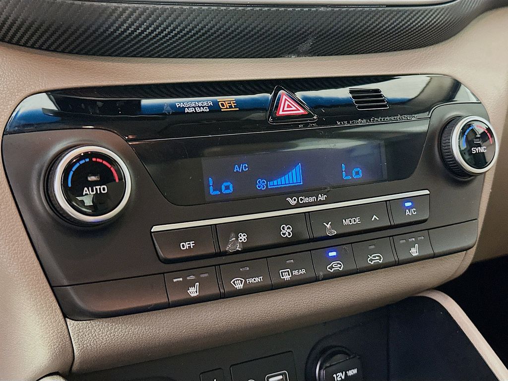 Thumbnail: 2019 Hyundai Tucson - 23