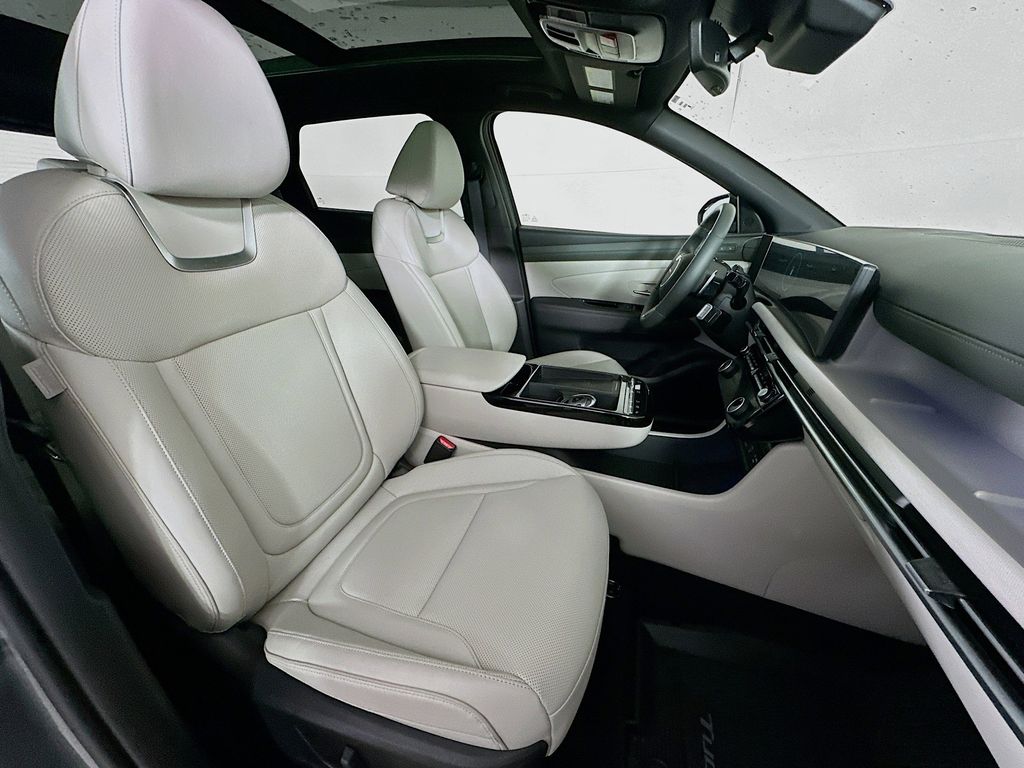 Thumbnail: 2026 Hyundai Tucson - 11